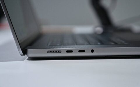 全新 16 英寸 macbook pro 评测：更强大、更方便、更省钱