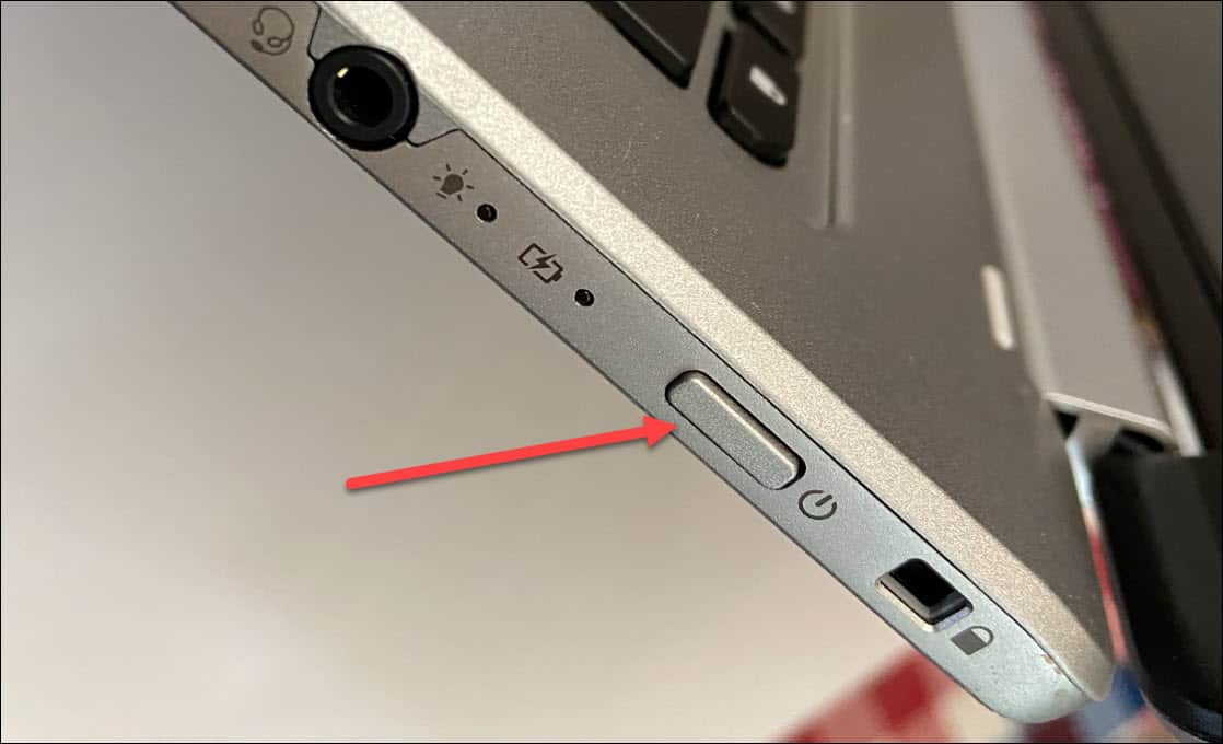 3-chromebook-power-button