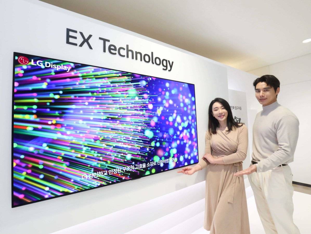 lg-display-oled-ex-1196x900-1